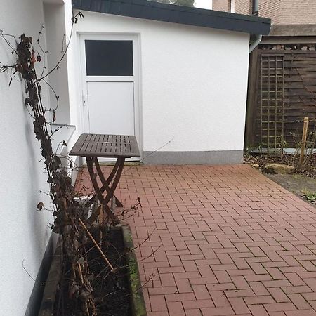 Ferienwohnung Mit Terrasse, Kostenloses Wlan, Parkplatz Bad Oeynhausen Exterior photo